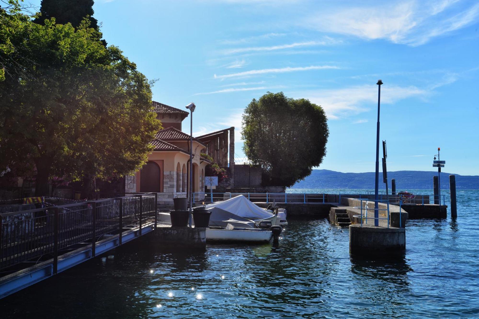 Taverna Affittacamere Gardone Riviera Exterior foto